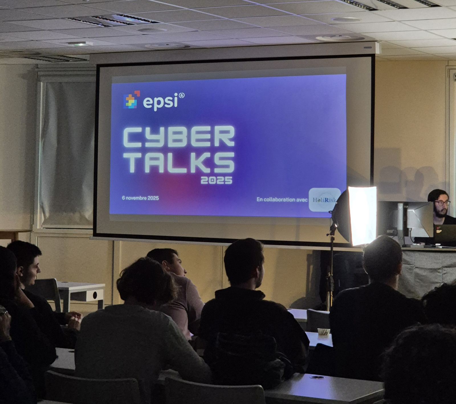 Écran d'ouverture des Cyber Talks 2025 de l'EPSI Montpellier, en collaboration avec HoliRisk